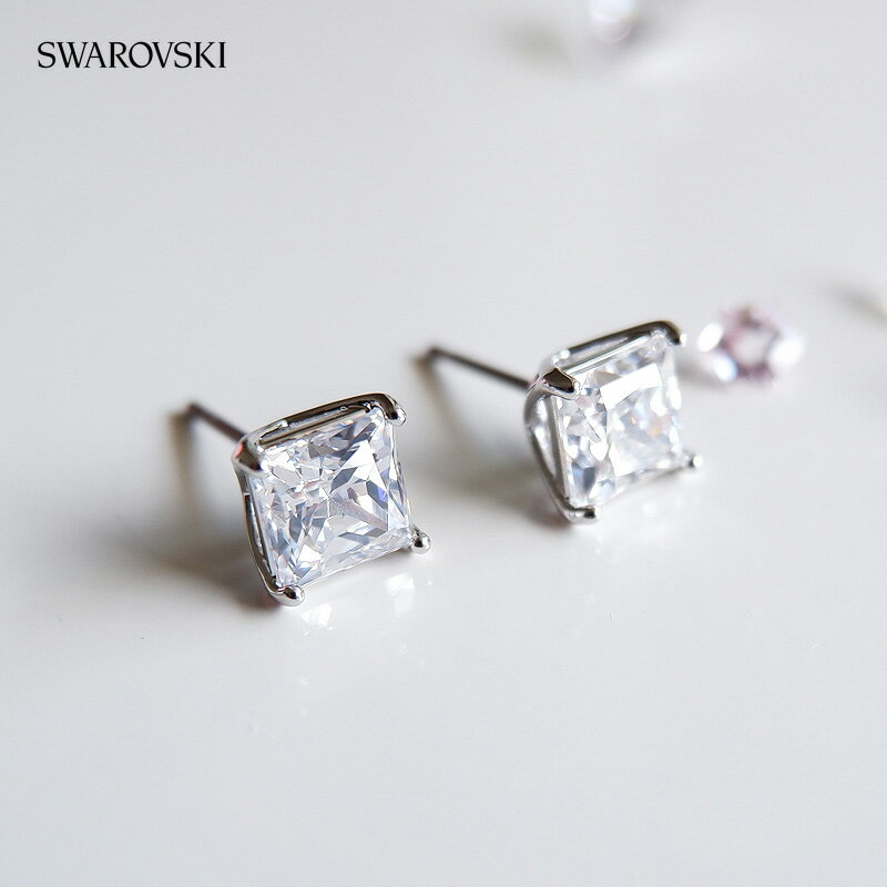 スワロフスキー ピアス レディース ブランド SWAROVSKI Stilla Attract スタッド スワロフスキー 両耳用 5430365 シルバー アクセサリー