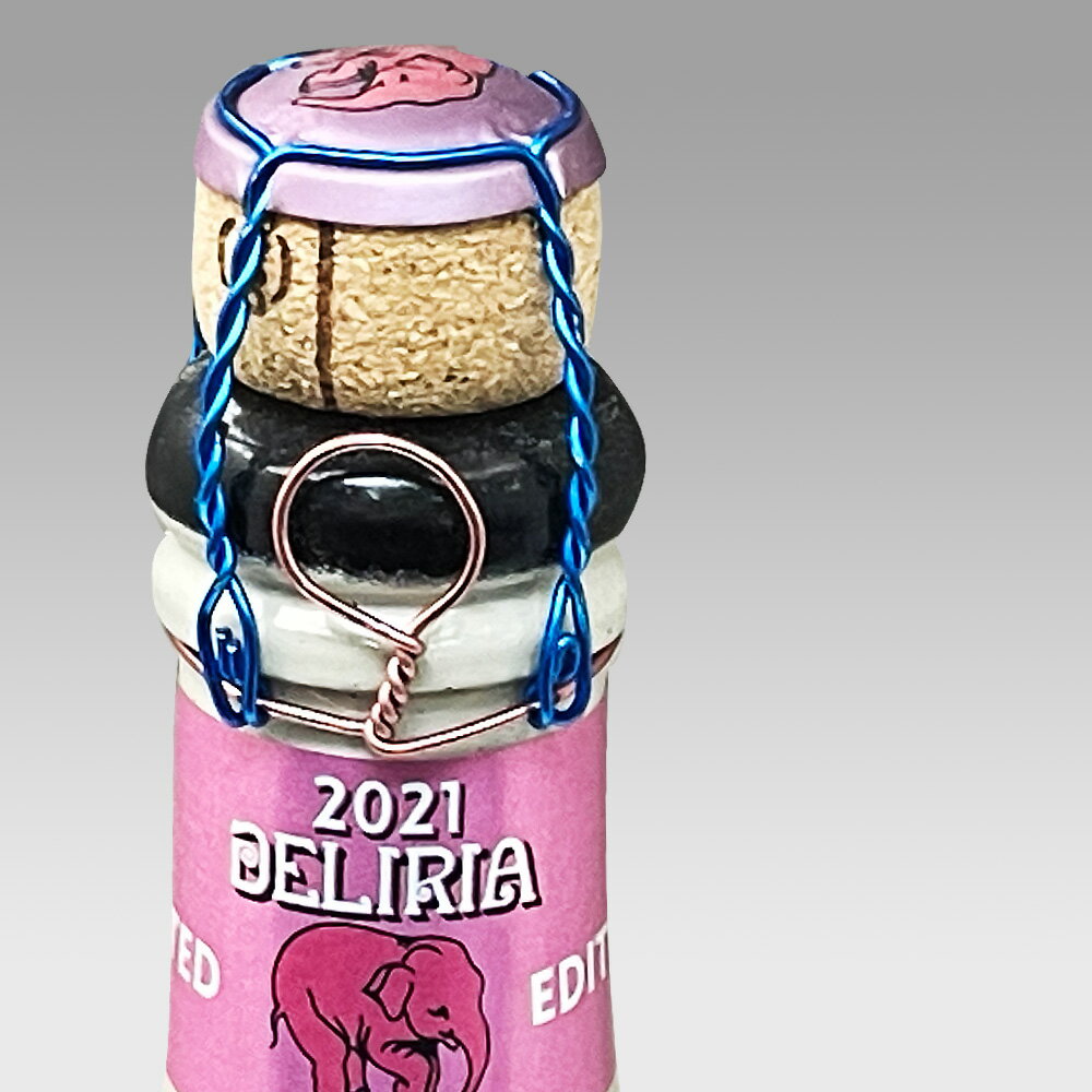 ベルギービール デリリア750mL デリリュウム エールビール クラフトビール 白ワインの香り｜送料無料 あす楽発送