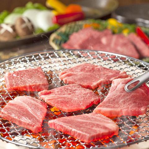 極上 赤身肉／A5 黒毛和牛 焼肉 モモ 2,000g 2kg [送料無料 ] | 肉 赤身肉 ブロック肉 焼肉 結婚祝い 出産祝い 内祝…