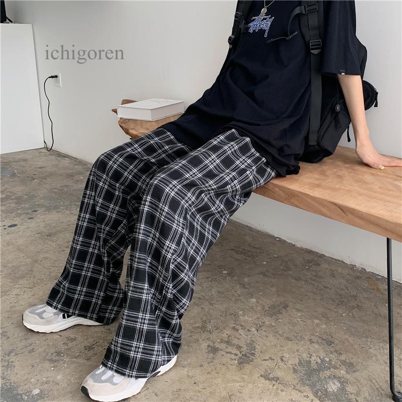 【チェックイージーワイドパンツ】素材構成：ビエラ-C/T-70/30-落ち付いた印象のビエラチェックのワイドパンツ-韓国っぽくゆるめなストリートコーデにオススメです。-お出かけからリラックスシーンまで幅広く活躍-ウエストゴムなので楽ちんオシャレカラー：ブラックサイズ：M/L/XL■関連キーワードこのあたりに興味のある方におすすめです。#チェックパンツ、#ワイドパンツ、#イージーパンツ#ストリート、#レディースボトムス、#チェック柄#韓国、#かっこいい　#ゆったり #大きいサイズ#太め #黒