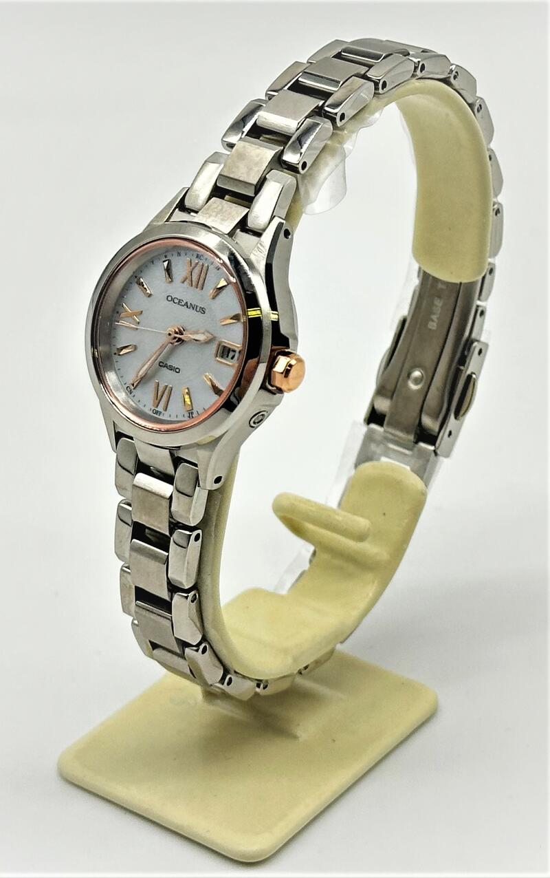 OCEANUS カシオ オシアナス 腕時計 ペアウオッチ 結納返し 記念日 揃い ペア クリスマス 就職祝い 誕生日 お祝い 彼氏 プレゼント ご褒美 電波時計 ラッピング無料 電池交換不要 スリム 薄型 還暦祝い OCW-T150-2AJF OCW-70PJ-7A2JF