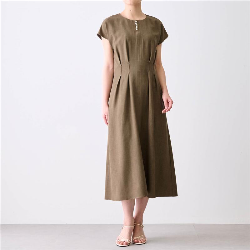 【ベルメゾン】 ナチュラルライクパール調付属付きワンピース ライトベージュ ◆ 4L 5L 6L ◆◇ レディース ワンピース ワンピ ロングワンピース ロングワンピ ロング ◇