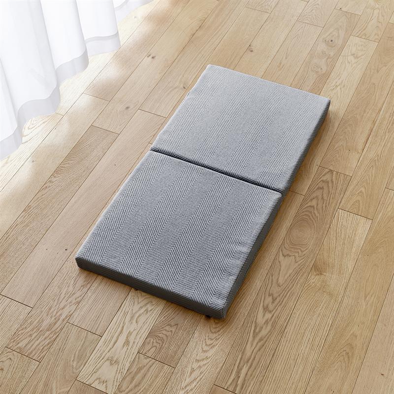 パレットベッドと使える 折りたたみ 座面クッション | 二つ折り 約50×100cm 厚さ5cm | ごろ寝マットフロアクッション ウレタンフォーム 抗菌 防ダニ 撥水 防汚 すべり止め 加工 ごろ寝 お昼寝 マット 寝具 座布団 座椅子