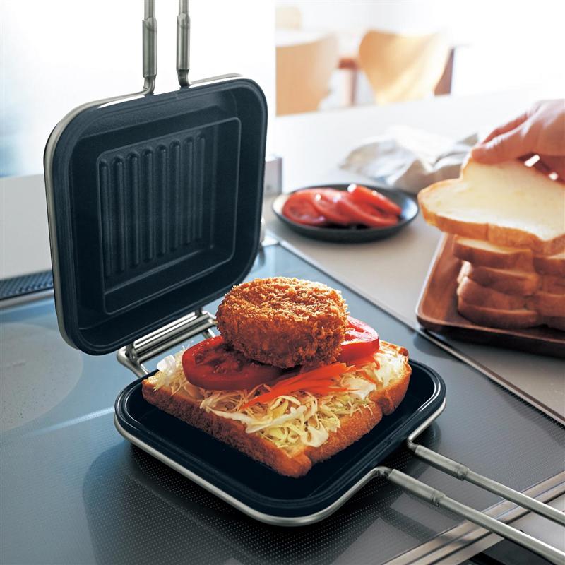 ［日本製］ 家事問屋 ホットサンドメーカー ◆ 幅約35cm 奥行約16cm 高さ約4.5cm 