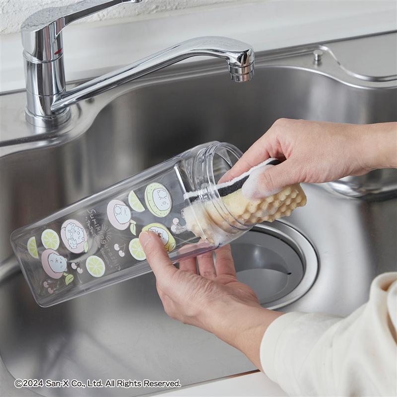 すみっコぐらし 洗いやすい縦横兼用冷水筒「コーヒースタンド フルーツ」 