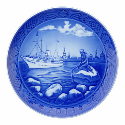 ROYAL COPENHAGEN Christmas(X'MAS) plate 2013シリーズ イヤープレートサイズφ182×H25mm材　質ポーセリン(磁器)セット内容プレート × 1、日本語を含む5カ国語による説明書(小冊子) × 1...