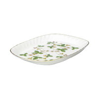 WEDGWOODWILDSTRAWBERRYウェッジウッドワイルドストロベリースパイラルトレイ【WEDGWOOD】【ウエッジウッド】【長方形】【角皿】【プレート】【ボーンチャイナ】