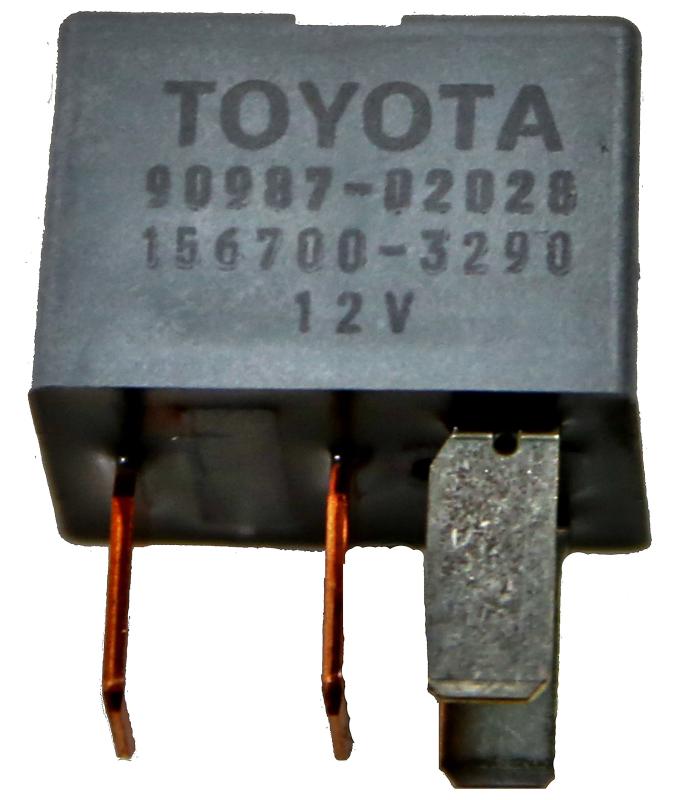TOYOTA(トヨタ) 純正部品 C/P クラッチ リレー(MHV) クラウン COMFORT/SED クラウン/クラウン マジェスタ 品番90987-02028