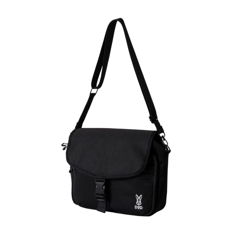 DOD(ディーオーディー) スクショバ ショルダーバッグ 多機能 多収納 撥水 ユニセックス アウトドア フェス 軽量 手ぶら BA042-BKのサムネイル