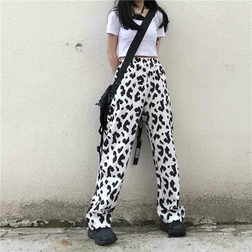 個性の乳牛柄のズボンボトムス ファッション 衣装 スポーティ ヒップホップ ファッション ダンス 韓国ファッション ストリート風 個性的 服