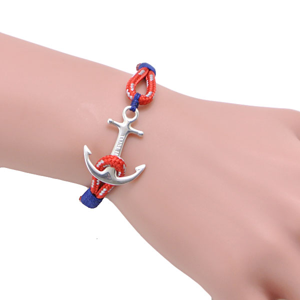 横浜最新 シルバー925銀ペンダントクリスタル♪銀チェーン付き 送料無料36*