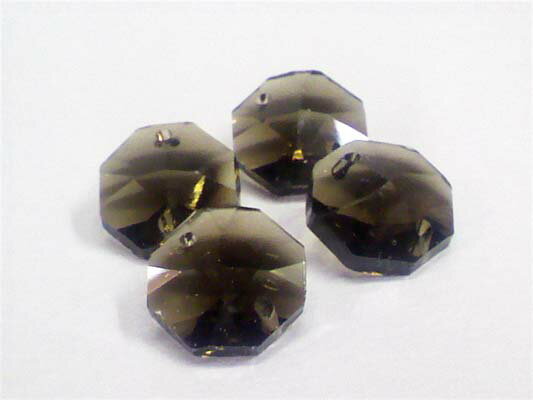 アスフール社製ブラックダイヤモンド色連結用クリスタル・ガラス14mm八角形2穴4個入り