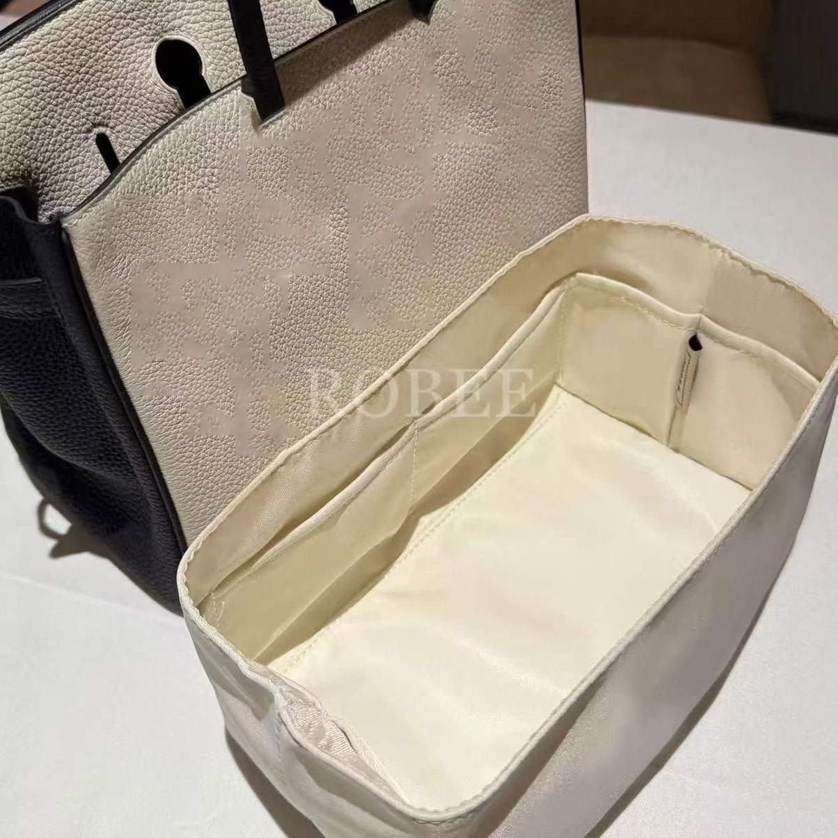Hermes - バッグインバッグ エルメス Hermes Birkin25/30/35対応 軽量 自立 インナーバッグ ナイロン チャック付き 小さめ 大きめ バッグの中 整理 整頓 通勤 旅行バッグ 防水 水洗可能 バッグ 内部 底 汚れ防止 BagCare