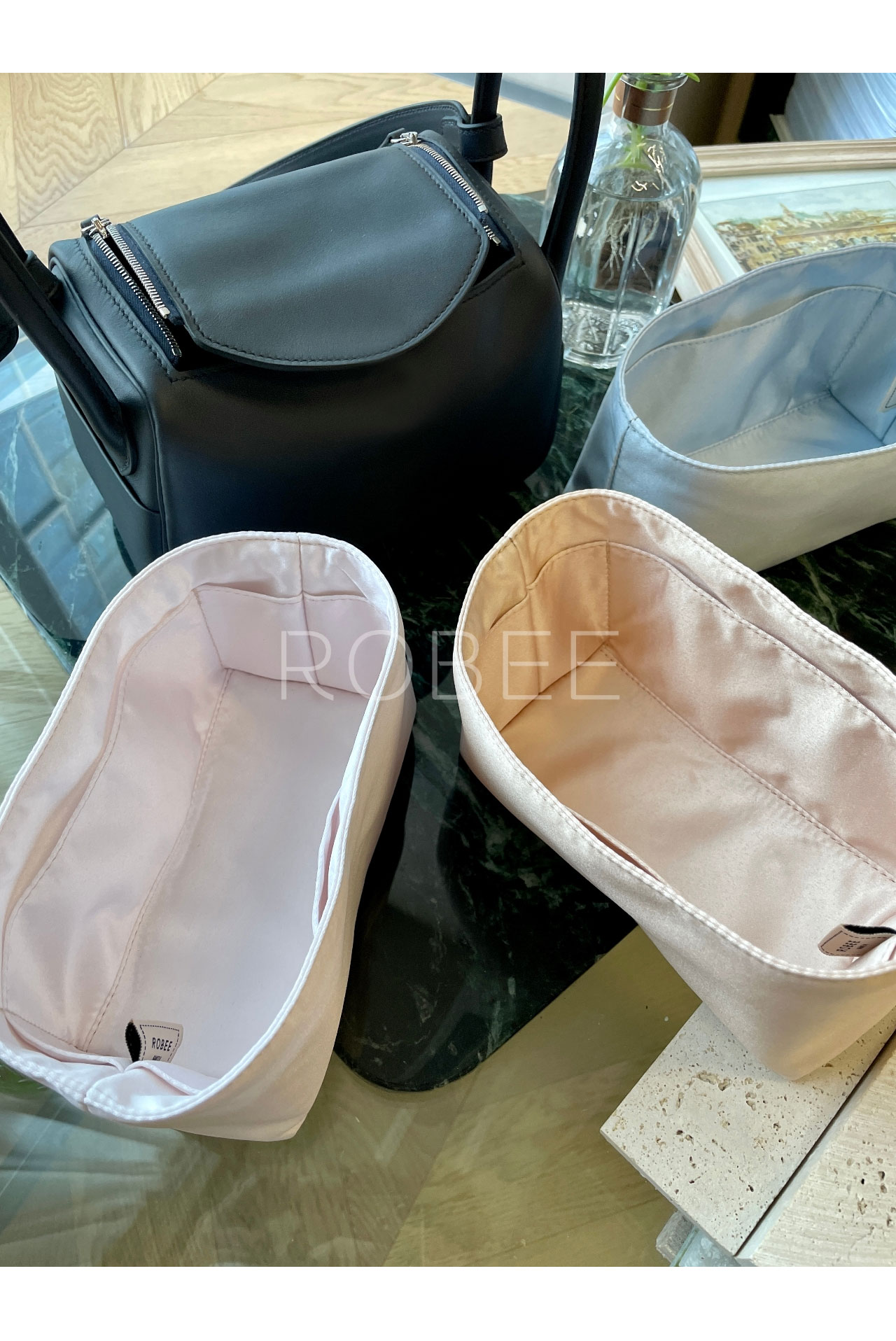 バッグインバッグ エルメスHermes Lindy 対応 軽量 自立 インナーバッグ 高級シル...