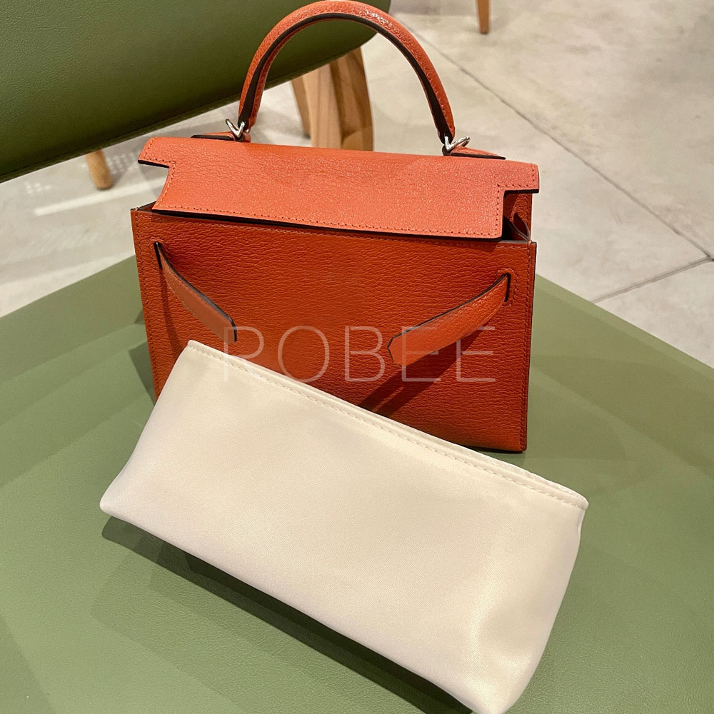 バッグインバッグ エルメスHermes Mini Kelly Danse対応 インナーバッグ 軽量 自立 ナイロン チャック付き 小さめ 大きめ バッグの中 整理 整頓 通勤 旅行バッグ 防水 水洗可能 バッグ 内部 底 汚れ防止 BagCare bellperleshop-10000720 bellperleshop サンプル画像2