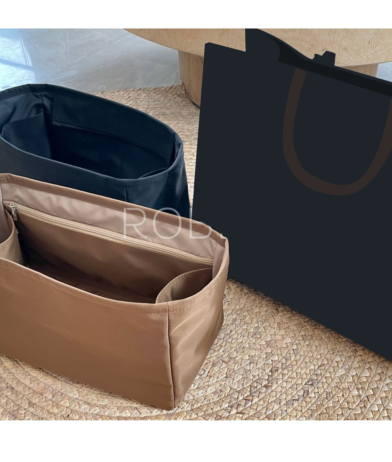 バッグインバッグ フェンディ FENDI sunshine tote 対応 軽量 自立 ナイロン チャック付き 小さめ 大きめ バッグの中 整理 整頓 通勤 ..