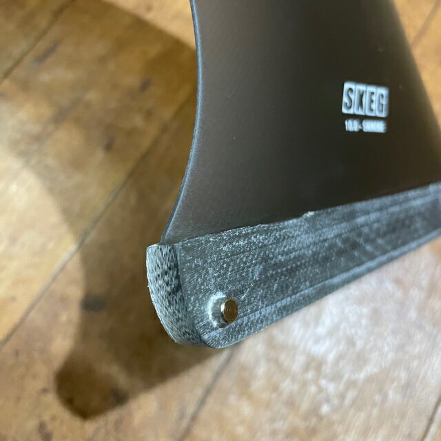 SKEGフィンSHINOBE10.0SMOKEシングルフィンロングボードサーフボードフィン日本正規品