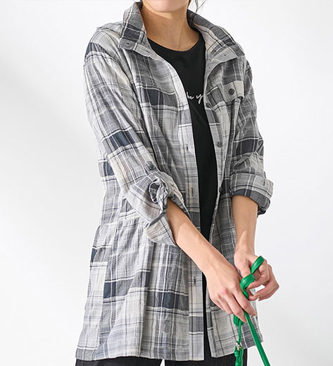 パーカー シャーリングドビー素材日差し対策パーカー(M〜LL) レディースファッション ミセス 大人 トップス 楽ちん 40代 50代 Belluna ベルーナ ポケットのサムネイル