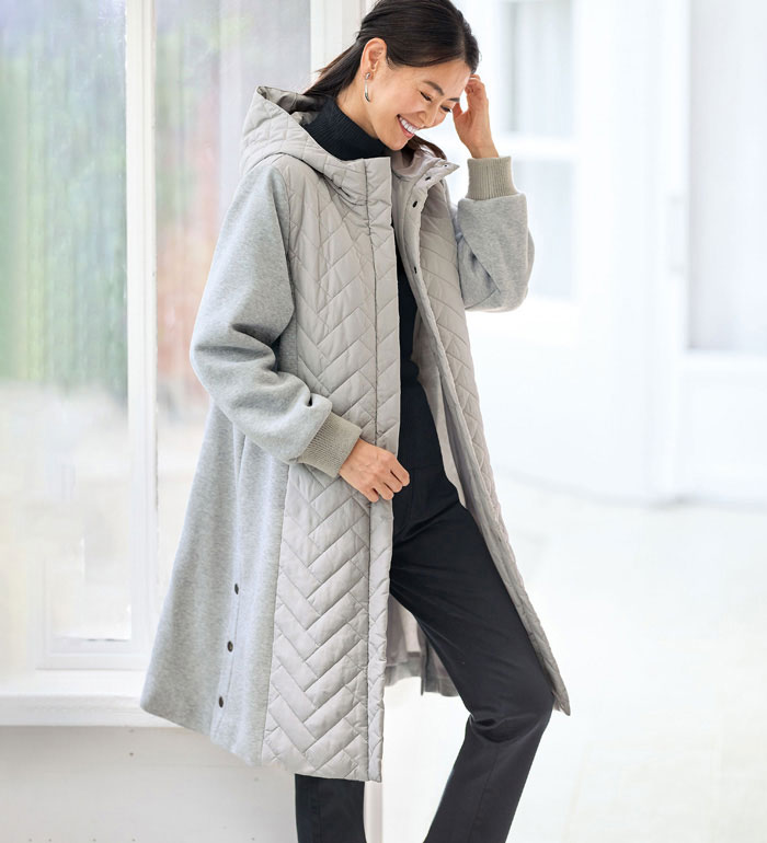 \早割クーポン配布中!/コート レディース 50代 ロングコート 軽い 冬 冬のお出かけにこれ一枚!幾何柄キルト切替ロングコート 2025冬 ベルーナ bell...