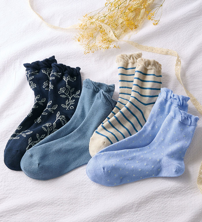 ＼まとめ買いクーポン配布中！／靴下 レイディース 【4足組】かかとフィットクルー丈ソックス 2026春 ベルーナ belluna ラヴィエンヌ 22〜25cm