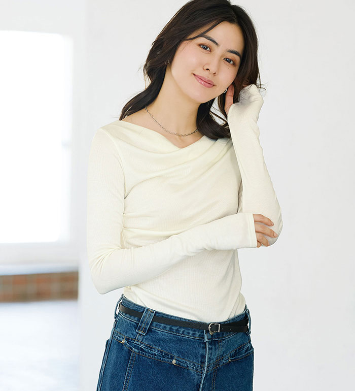 ＼まとめ買いクーポン配布中！／カットソー プルオーバー レディース トップス Tシャツ 大きいサイズ 秋冬 シカ加工ドレープトップス M L LL 3L 4L 5L 2026秋 冬 ベルーナ belluna