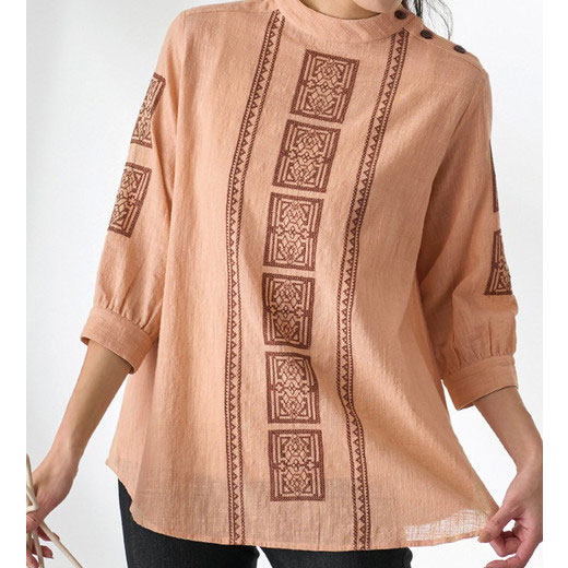 ＼まとめ買い最大2000円OFFクーポン／ブラウス インド綿スラブ調素材幾何柄刺しゅうブラウス(M〜LL) レディースファッション ミセス 大人 トップス 40代 50代 Belluna ベルーナ(4.0)