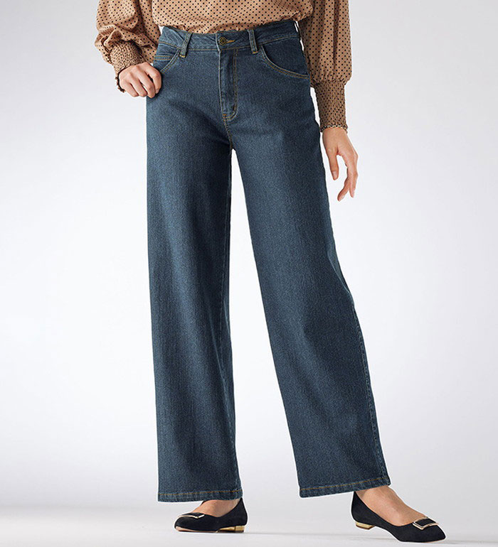 ＼14.15日限定！ボトムスまとめ買いクーポン／ワイドパンツ ぐんと伸びる裏起毛デニムパンツ　ワイド(3L 股下60cm〜5L 股下65cm) ベルーナ Belluna 40代 50代 60代 レディース ミセス 大人 秋 秋服 ボトムス パンツ ゆったり 楽ちん 大きいサイズ