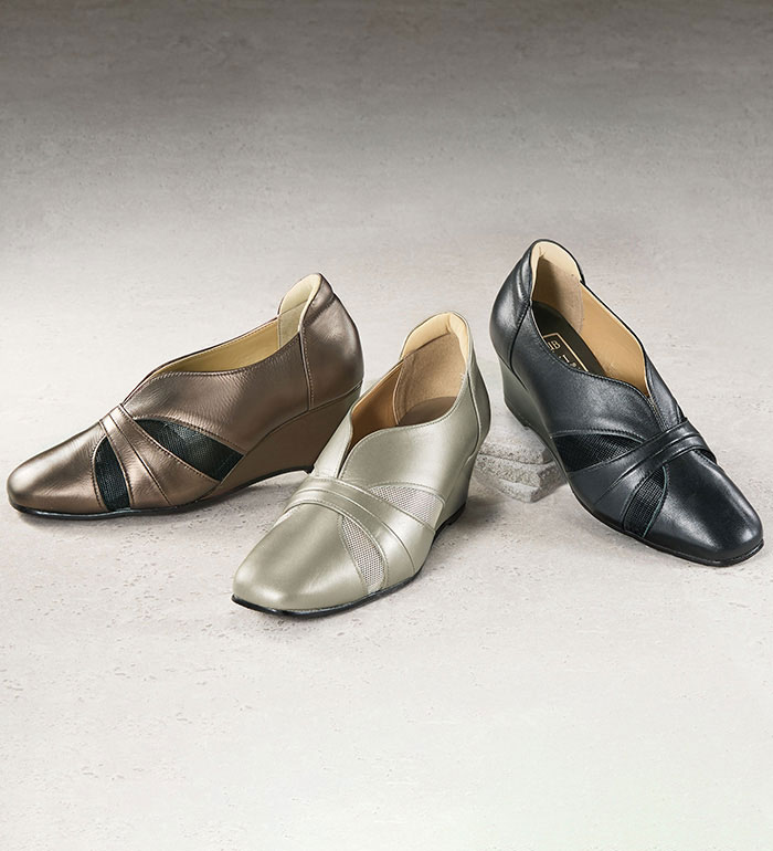 ＼まとめ買いクーポン配布中／パンプス 21.5cm 22.0cm 22.5cm 23.0cm 23.5cm 24.0cm 24.5cm 4E牛革チュ..