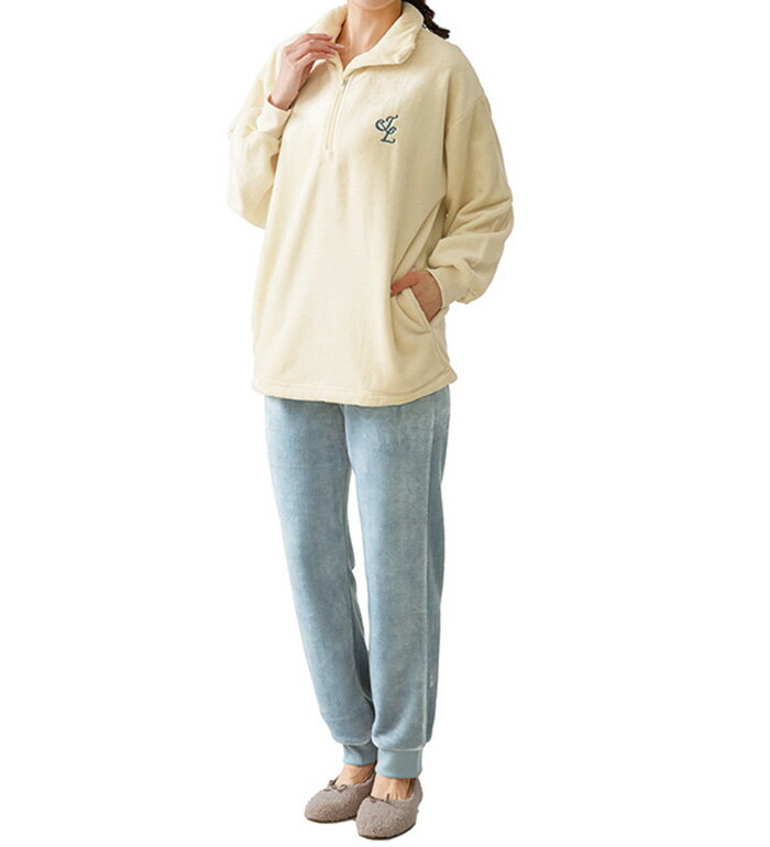 【期間限定：3289円→1639円！】パジャマ とろける肌心地　ハーフジップのフリースルームウェア(M〜3L) ベルーナ belluna 40代 50代 60代 ミセス 大人 ラヴィエンヌ 秋冬 ホームウェア ナイトウェア ルームウェア 部屋着 ゆったりのサムネイル