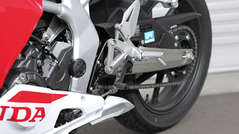 Attractのキジマ ステップアップブラケット3 17y- CBR250RR 213-4383B KIJIMA バイク用品｜アングル3