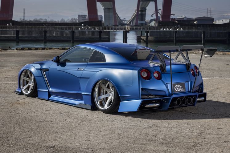 ������ GT-R R35[��ǯ��]�ꥢ���åѡ��ǥ��ե塼���� 2�ȡ��������� Ver6 35R-FINAL EDITION WIDE TYPE1 KUHL ������ �����ѡ���