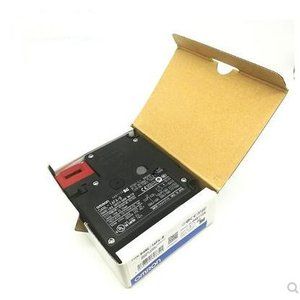 Rakuten - 【新品★適格請求書★送料無料】OMRON D4NL-2HFG-B 小形電磁ロック セーフティドアスイッチ ◆ 6ヶ月保証