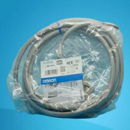 Rakuten - 【新品★適格請求書★送料無料】OMRON オムロン D4C-1210 用リミットスイッチ【6ヶ月保証】