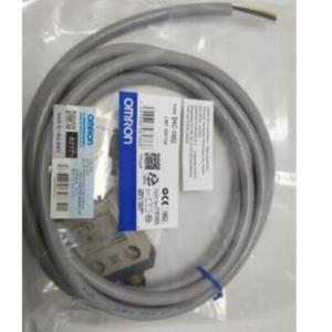 Rakuten - 【新品★適格請求書★送料無料】OMRON オムロン D4C-2324 リミットスイッチ【6ヶ月保証】