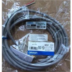 Rakuten - 【新品★適格請求書★送料無料】OMRON オムロン D4C-3203 リミットスイッチ◆6ヶ月保証