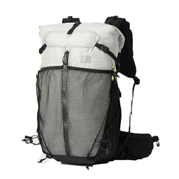 優れた強度を持つX-GRID R/S生地を使用し、容量調整ができるロールトップタイプ。ユーティリティショルダーハーネスなど豊富な機能を装備させ「行動しながらの快適な操作性」「荷物の出し入れ・撤収のしやすさ」「軽さ」を合わせ持ったモデル。多機...