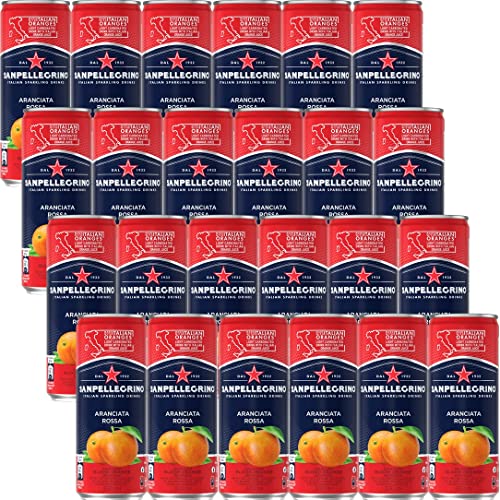 原材料 果実(オレンジ、ブラッドオレンジ、レモン)、砂糖、オレンジエキス/炭酸、着色料(野菜ジュース)、香料 原産国 イタリア 栄養成分 100ml当たり/熱量38kcal、たんぱく質・脂質0g、炭水化物8.9g、食塩相当量0g(推定値) アレルギー オレンジ 本品の製造工場ではももを含む製品を製造しています。 果汁15% イタリアを代表するフルーツであるブラッドオレンジの果汁を使用した爽やかな味わいのアイテムです。広大な果樹園で手摘みしたフルーツを厳選し、風味をできるだけ損なわないようにボトリングしています。本物の果術を使用して作られた商品のため、未開封時には容器の底に果肉が沈んでいます。 飲み方 飲む前に1回ゆっくり逆さにして果実を混ぜると、よりおいしくお飲みいただけます。