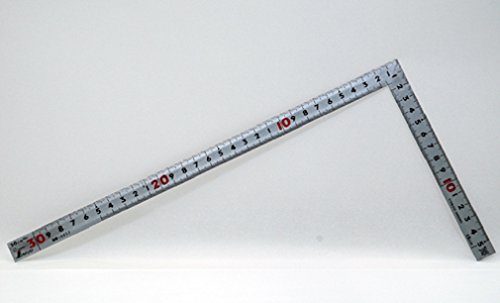 製品サイズ(mm):320mm*160mm*1.4mm　製品重量(g):56g　パッケージサイズ(mm):340mm*180mm*5mm　パッケージ重量(g):70g仕様:精度*直角度：100mmにつき、0.1mm以下*長さの許容差：*0.2mm以下　表目盛*長枝：外目盛30cm内目盛25cm*短枝：外目盛15cm内目盛10cm裏目盛*長枝：外目盛角目内目盛丸目*短枝：外目盛15cm　表示*JISマーク*赤数字入　形状：同厚　材質:　ステンレス注意事項:※電気に触れる恐れのある場所では使用しないで下さい。
