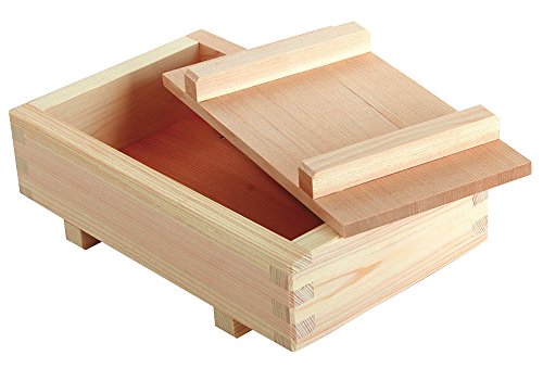 押し寿司づくりに便利な木製の押寿司器。