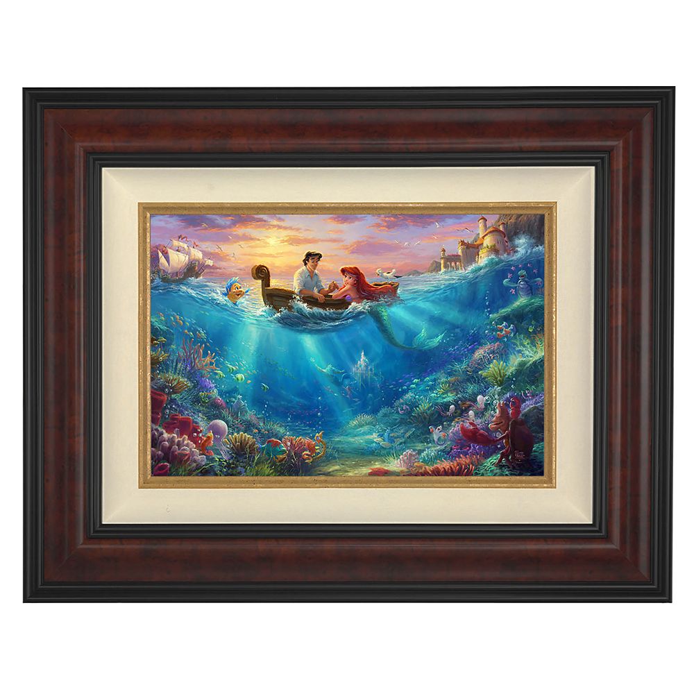 【取寄せ】 ディズニー Disney US公式商品 リトルマーメイド アリエル Ariel プリンセス トーマスキンケード Thomas Kinkade 限定版 限定 キャンバス フレーム付き 額付き 絵画 アート インテリア 絵 飾り アートワーク [並行輸入品] 'Little Mermaid Falling in Love''