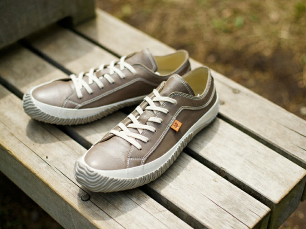【 NEW BALANCE にも負けない履き心地を追求した日本製 ウォーキングスニーカー】 SPINGLE MOVE (スピングルムーヴ) カンガルーレザースニーカー メンズ ダークグレー XS(22.5cm)〜XL(28.5cm) SPM-110 日本製 ウォーキング バルカナイズ製法 ローカット レースアップ