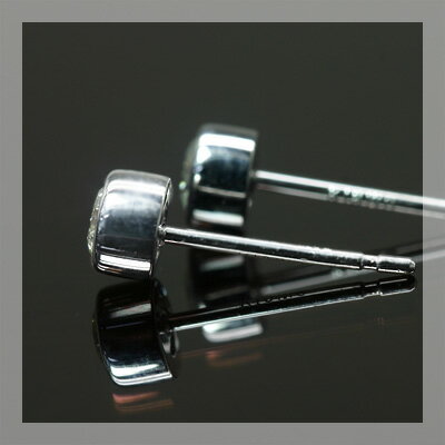 0.3ct ダイヤモンド スマートピアス PT...の紹介画像3