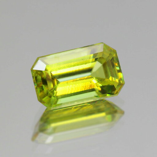 ☆グリーンスフェーン オクタゴン 1.15ct 限定1個 ※こちらのルースを使用してのカスタマイズもお受けできます。誕生石7月 ☆グリーンスフェーン オクタゴン 1.15ct 限定1個 ※こちらのルースを使用してのカスタマイズもお受けできます。誕生石7月