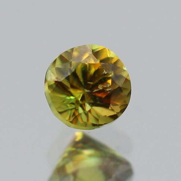☆クロムスフェーン ラウンド 0.1ct 限定1個 ※こちらのルースを使用してのカスタマイズもお受けできます。誕生石7月