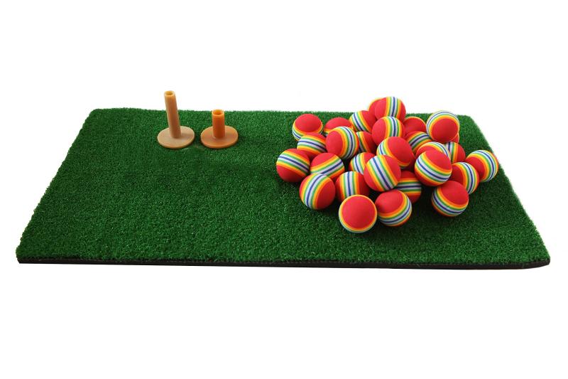 【SCGEHA】ゴルフ 練習用 分厚い ショット用マット 60cm×30cm 厚み 1cm 人工芝 カラーウレタンボール クッションボール ティー2種付き（ショット用マット・ウレタンボール セット）【セット内容】ショットマット（30cm×60cm） ティー（43mm・73mm　各1個）　ウレタンボール30個　ボールの色・柄は変わることがございます。（白・黄色のボールは商品には含まれません。）ショットやアプローチの練習用スイングマットです。室内・室外どちらでもご使用いただけます。裏面のゴムマットは厚みたっぷりの10mm2種類のティーがついていますのでお好みの高さで練習ができます。ウレタンボールはカラフルなライン入り。球の回転と軌道が確認でき、視認性バツグンです。