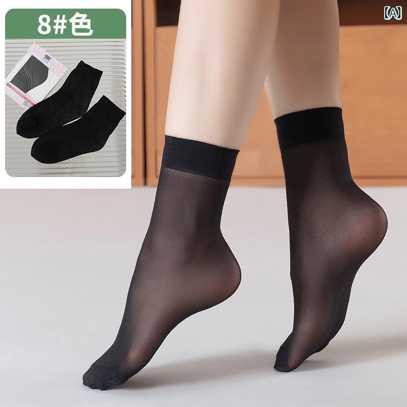 夏のスカートに合う.高弾性のシルク素材でできた薄手の真紅の短丈ソックス。つま先は補強され.ランニングやウォーキングに適しています。PURE COLOR0255