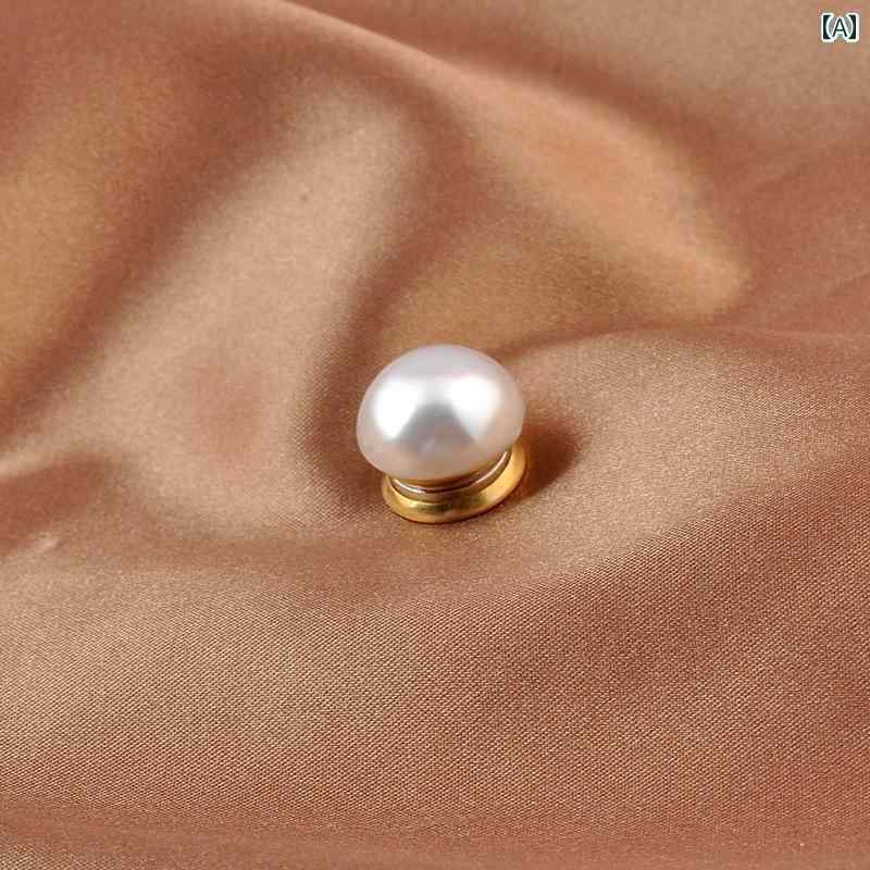 アクセサリー　パール　ジュエリー 女性用 ミニ ブローチ パールカラー ピン 強力な 磁性 鉄 吸収 穴を..