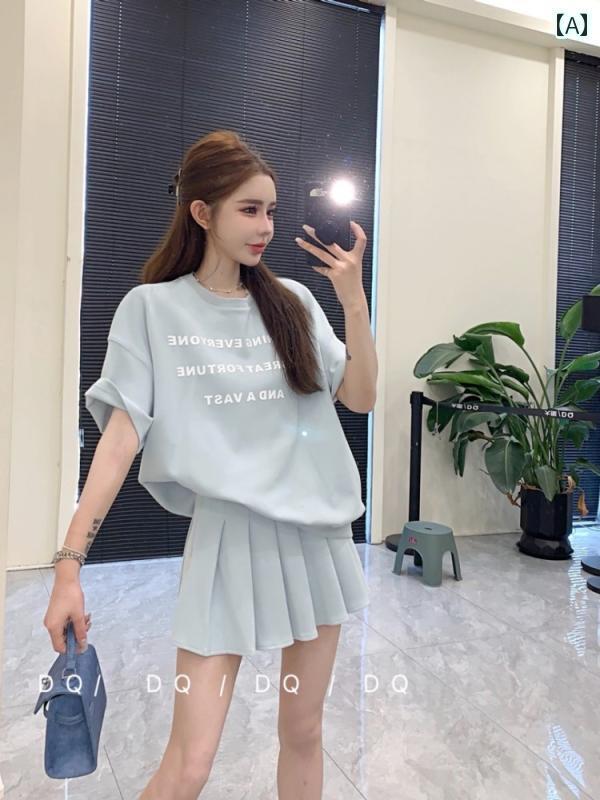 レディース　カジュアル　ファッション 女性用 ファッション カジュアル スーツ 2025 夏 スタイル レター プリント ラウンドネック 半袖 トップ プリーツスカート ツーピース