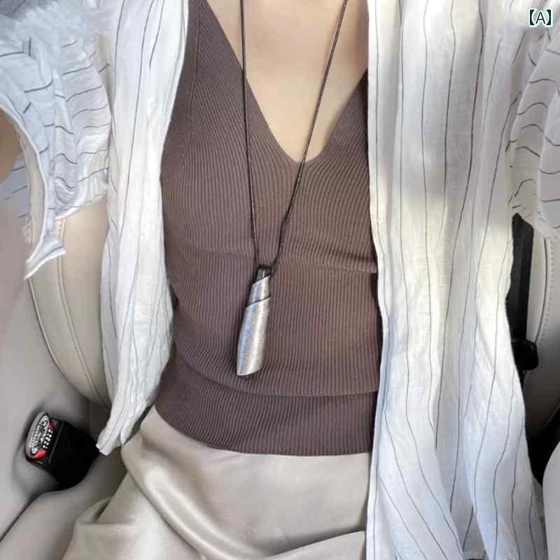 ペンダント ネックレス アクセサリー なの サンダルウッド メタルペンダント ネックレス。 長くて 不規則な 万能 ペンダント。 セーター チェーン。 シンプル ファッション レトロ。