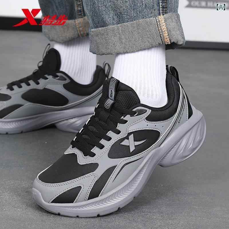 メンズ 白靴 スニーカー Xtep メンズシューズ 2025 夏 ランニング シューズ 軽量 衝撃 吸収 防水 レザーカジュアルシューズ メンズ スポーツ